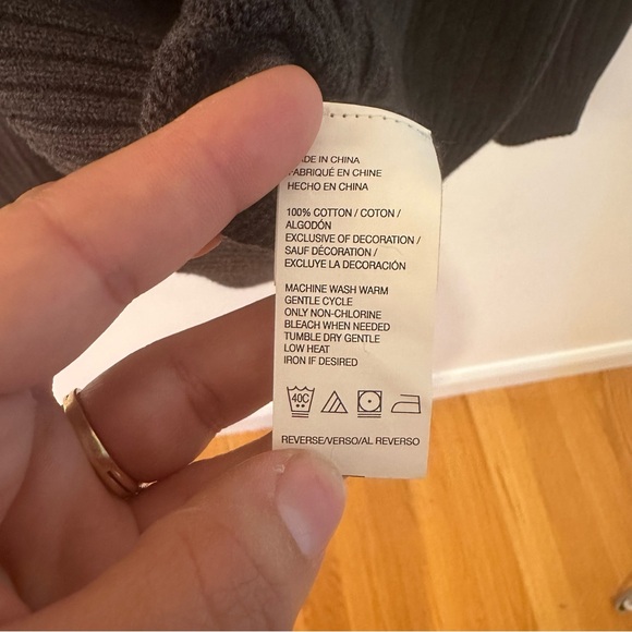 Izod 1/4 Zip Pullover Sweater Men’s Size M - Picture 5 of 5